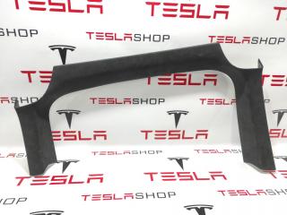 Накладка стекла, подъемной задней двери Tesla Model X 1 поколение 2019, 1052333-06-G