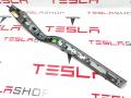 Накладка декоративная обшивки двери Tesla Model X 1 поколение 2019, 1035788-23-C - фото №7