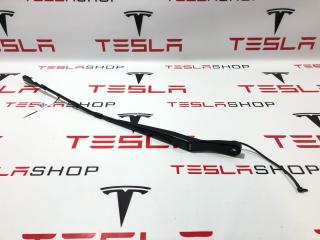 щеткодержатель (поводок стеклоочистителя, дворник) Tesla Model X 1 поколение 2019, 1046669-00-B