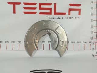 защитный кожух тормозного механизма Tesla Model 3 1 поколение 2019, 1044665-00-C