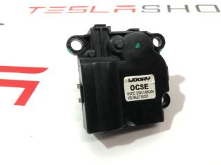 Сервопривод размораживания (печки) Tesla Model X 1 поколение 2019, 1116133-00-A, 6008245, D332-CK8AA04
