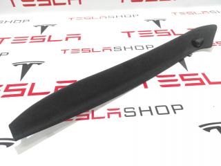 Накладка декоративная стойки A (магнит) Tesla Model X 1 поколение 2019, 1050286-06-H