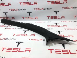 Накладка стойки А Tesla Model X 1 поколение 2019, 1035939-06-G