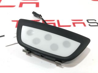 Фонарь подсветки салона Tesla Model X 1 поколение 2019, 1059972-00-C