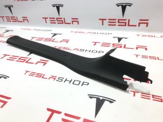 Накладка дверного порога Tesla Model X 1 поколение 2019, 1035987-02-G, 1496490-00-A