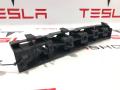 Кронштейн накладки, проема подъемной задней двери Tesla Model X 1 поколение 2019, 1059188-00-A, 1059189-00-A - фото №4