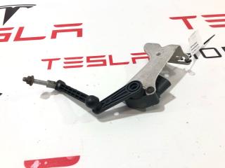 Датчик уровня пневмоподвески Tesla Model X 1 поколение 2019, 1027971-00-A, 6006523-00-B