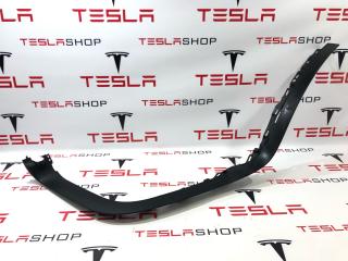 Накладка проема подъемной задней двери Tesla Model X 1 поколение 2019, 1105129-00-E