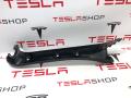 накладка двери (крышки) багажника Tesla Model X 1 поколение 2019, 1037904-00-E, 1037905-00-E - фото №3