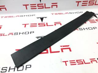 молдинг двери задней левой Tesla Model X 1 поколение 2019, 1035203-00-E, 1063444-00-B, 1069271-00-B, 1035121-00-A
