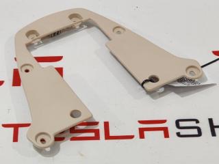 Накладка подголовника Tesla Model X 1 поколение 2019, 9876524-03-A, 1066568-01-A