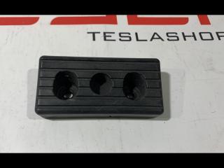 Опора под домкрат (подушка) Tesla Model S 1 поколение 2012, 1009124-00-C