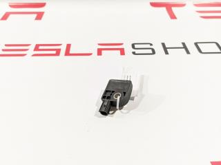 Датчик удара, стойки С Tesla Model S 1 поколение 2014, 1009017-00-A