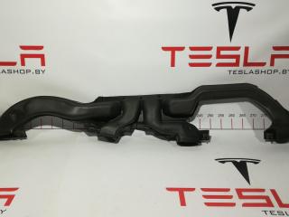 Воздуховод центральный большой Tesla Model S 1 поколение 2014, 1002275-00-E