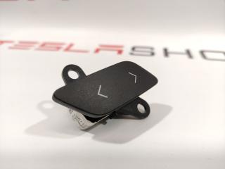 кнопка (выключатель) Tesla Model X 1 поколение 2018, 1067122-00-B, 1076089-02-B, 1066606-00-C