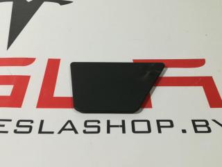 Накладка стойки B, наружная Tesla Model 3 1 поколение 2019, 1100087-00-D