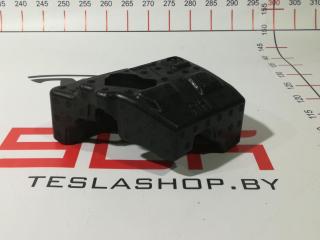Упор направляющей сиденья Tesla Model 3 1 поколение 2019, 1133023-00-D