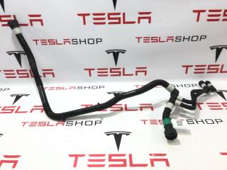 Шланги охлаждающей жидкости Tesla Model Y 1 поколение 2021, 1501293-00-B