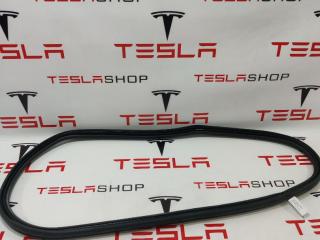 Уплотнитель бокса подкапотного резиновый Tesla Model S 1 поколение [2-й рестайлинг] 2022, 1564254-00-C, 1603749-98-A