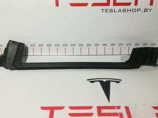 Уплотнитель стекла внутренний двери Tesla Model 3 1 поколение 2019, 1090504-00-E