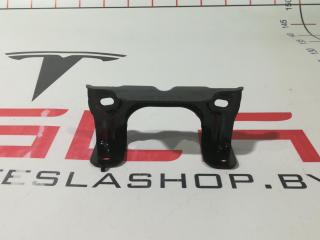 Кронштейн крепления рамы второго ряда сидений Tesla Model 3 1 поколение 2019, 1097222-00-A