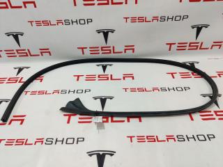 Уплотнитель проема дверного Tesla Model Y 1 поколение 2021, 1497678-00-A