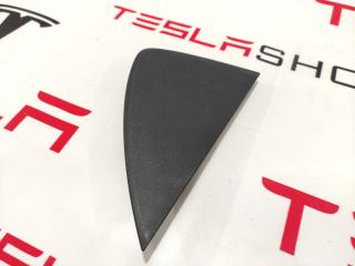 Накладка боковая торпеды Tesla Model Y 1 поколение 2021, 1083362-00-D