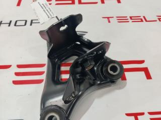 кронштейн двигателя Tesla Model Y 1 поколение 2021, 1110232-00-C, 1111520-00-B