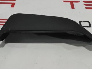 Крышка фонаря багажника Tesla Model X 1 поколение 2020, 1058813-00-B