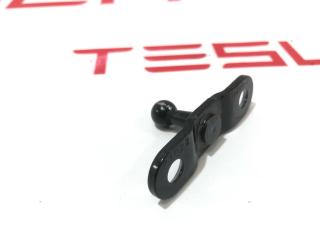 Кронштейн амортизатора крышки багажника (шаровый) Tesla Model Y 1 поколение 2021, 1500499-00-B