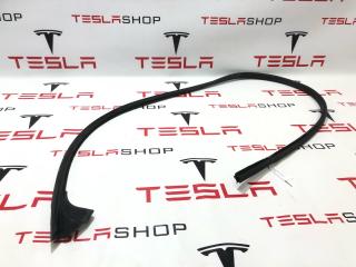 Уплотнитель проема дверного Tesla Model Y 1 поколение 2021, 1497677-00-A