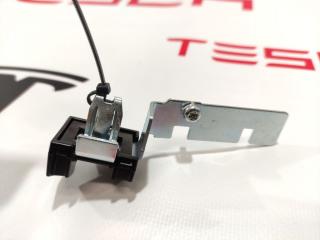 крючок для одежды Tesla Model Y 1 поколение 2021, 15115339-93-A
