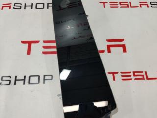 Накладка стойки B, наружная Tesla Model Y 1 поколение 2021, 1494241-00-A, 1516258-00-D
