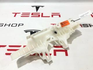 Кронштейн накладки, стойки В Tesla Model Y 1 поколение 2020, 1494610-00-C