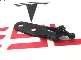 Кронштейн амортизатора капота (шаровый) Tesla Model S 1 поколение [2-й рестайлинг] 2022, 1586548-00-C, 1586549-00-A