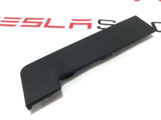 Заглушка обшивки (карты) двери Tesla Model S 1 поколение [2-й рестайлинг] 2022, 1633657-01-F, 1566086-00-A