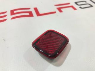Отражатель двери передней левой/правой Tesla Model S 1 поколение [2-й рестайлинг] 2022, 1085105-00-E