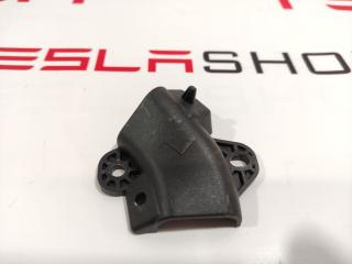 Крепление высоковольтных проводов двигателя Tesla Model X 1 поколение (2015 - 2021), 1106603-00-A, 1196602-00-A