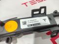 накладка на торпедо (консоль) Tesla Model S 1 поколение [2-й рестайлинг] 2022, 1562948-97-C, 1562948-99-D - фото №4