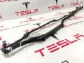 накладка на торпедо (консоль) Tesla Model S 1 поколение [2-й рестайлинг] 2022, 1562948-97-C, 1562948-99-D - фото №6
