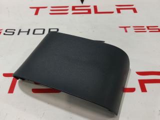 Декоративная накладка центральной консоли Tesla Model Y 1 поколение 2021, 1108494-00-B