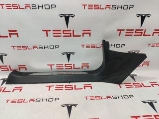 Накладка стойки А Tesla Model S 1 поколение [рестайлинг] 2018, 1030393-00-C