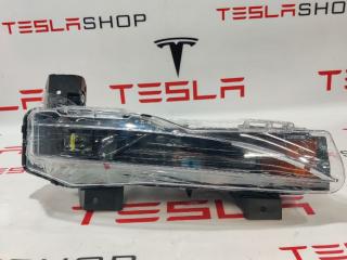 фара противотуманная правая Tesla Model S 1 поколение [2-й рестайлинг] 2022, 1563711-00-B