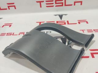 Воздуховод противотуманной фары Tesla Model X 1 поколение 2021, 1043931-00-E, 1043933-00-E