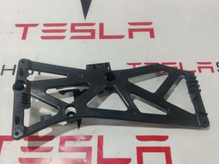 Кронштейн крепления боди контроллера Tesla Model X 1 поколение 2018, 1077423-00-B