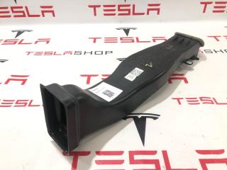 воздуховод Tesla Model S 1 поколение [2-й рестайлинг] 2022, 1621585-00-A, 1610944-00-A