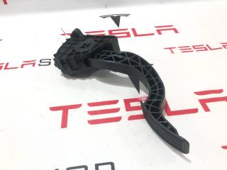 педаль Tesla Model S 1 поколение [2-й рестайлинг] 2022, 1020360, 1420691-00-B