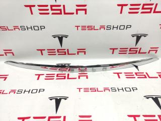 молдинг крышки багажника Tesla Model X 1 поколение 2018, 1035369-00-D, 1046920-00-B