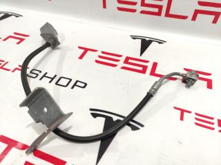 шланг тормозной заднего правого Tesla Model S 1 поколение [2-й рестайлинг] 2022, 1420732-00-C