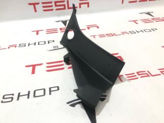 Накладка багажного проема наружная Tesla Model S 1 поколение [2-й рестайлинг] 2022, 1021438-00-D, 1006675-00-G
